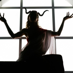 Анира Хайд, 24.01.1902, Москва