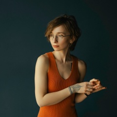 Иванна Сапожникова, Санкт-Петербург