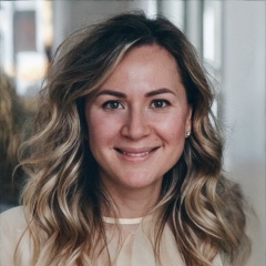 Анна Стрижова