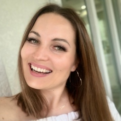 Aleksandra Chesnokov, Charlotte