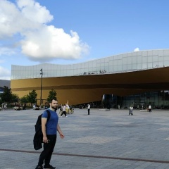 Алекс Ёжикович, Санкт-Петербург