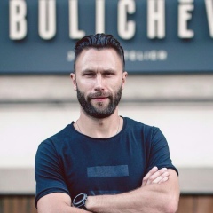 Илья Булычев, 01.08, Москва