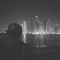 Макс Майоуби, 21.04