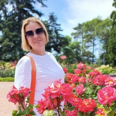 Елена Вишневская, Ялта