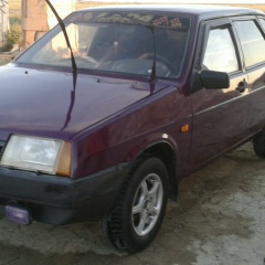 Азамат Узаков