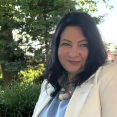 Нина Доброданова, Псков