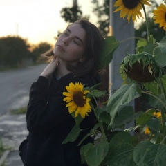 Оля Мочалова