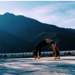 Lile Sekaniya, Barcelona