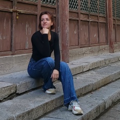 Алина Петровска, Москва