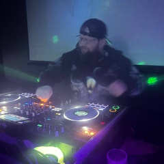 Артем Mclaren, 23.04, Санкт-Петербург