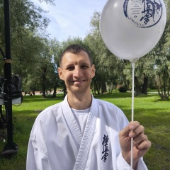 Виталий Вашкарин, Омск