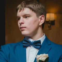 Денис Евдокимов
