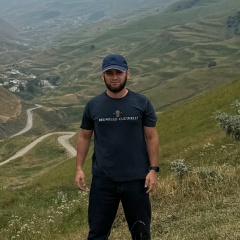 Алибек Шамхалов