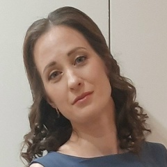Елена Пи, Санкт-Петербург