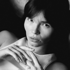 Наташа Басанец, 24.03