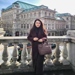 Виорика Младинова, 17.02, Wien