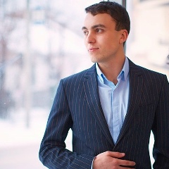Антон Савенков