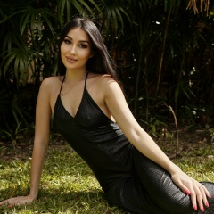 Камила Камила, Алматы