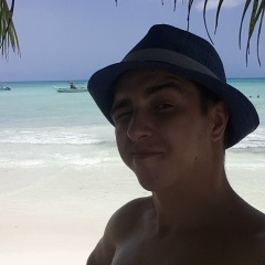 Александр Жданов, 12.05.1992, Москва