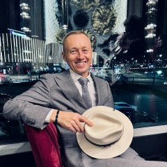 Олег Изюмов, 27.08.1977, Санкт-Петербург