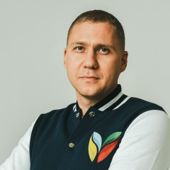 Антон Белов