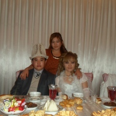 Мики Эстебесов