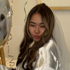 Жамиля Измаганбетова, Алматы