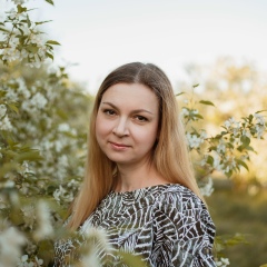 Юля Полякова, 02.01, Омск