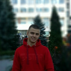 Роман Брянцев