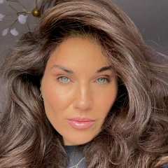 Юля Арекаева, Москва