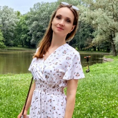 Юлия Меняйло, Санкт-Петербург
