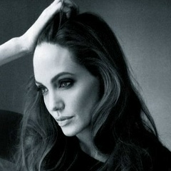 Angelina Jolie, 04.06, Los Angeles