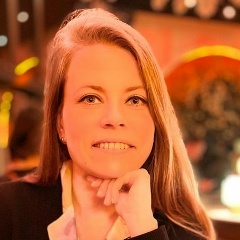 Lubik Lazareva, 24.02