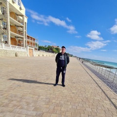 Andrey Isaev, Мирный