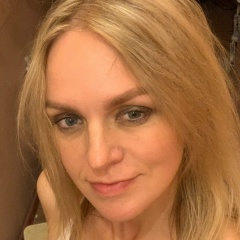 Елена Васильева Карякина, Санкт-Петербург