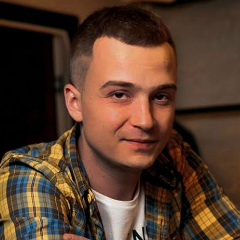Серёга Янец, 26.02, Киев