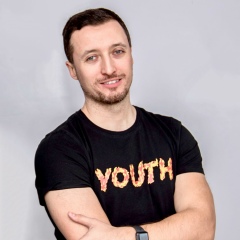 Сергей Алексеев, 22.10, Алматы