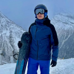 Никита Белый, 25.10, Москва