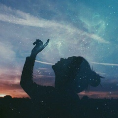 Анжела Саакян, Москва