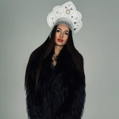 Анна Казорина