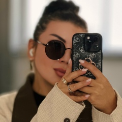 Нара Амир, Алматы