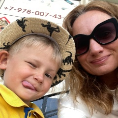 Оксана Апостолова, Санкт-Петербург