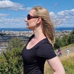 Евгения Догети, Poole