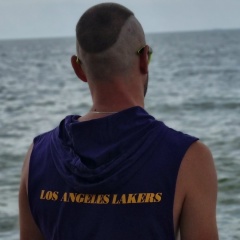 Андрей Гусев