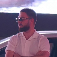 Artur Hovhannisyan, Ереван