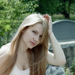 Анна Карсеко, 04.04, Минск