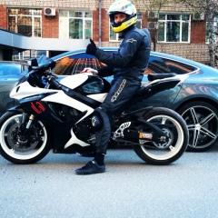 Иван Иванов, 24.08, Екатеринбург