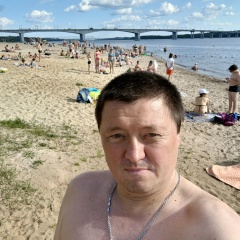 Леонид Кузнецов, Санкт-Петербург