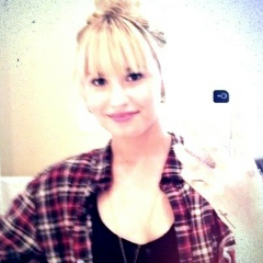 Деми Ловато, 02.05, Los Angeles