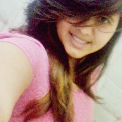 Crislaininha Fenner, 29.03.1993, São Paulo